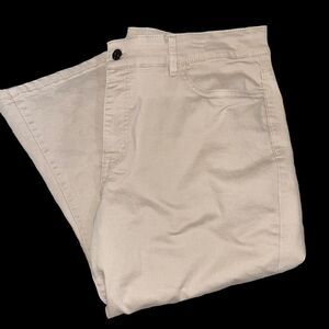 CHAPS Wide-Leg Capris 